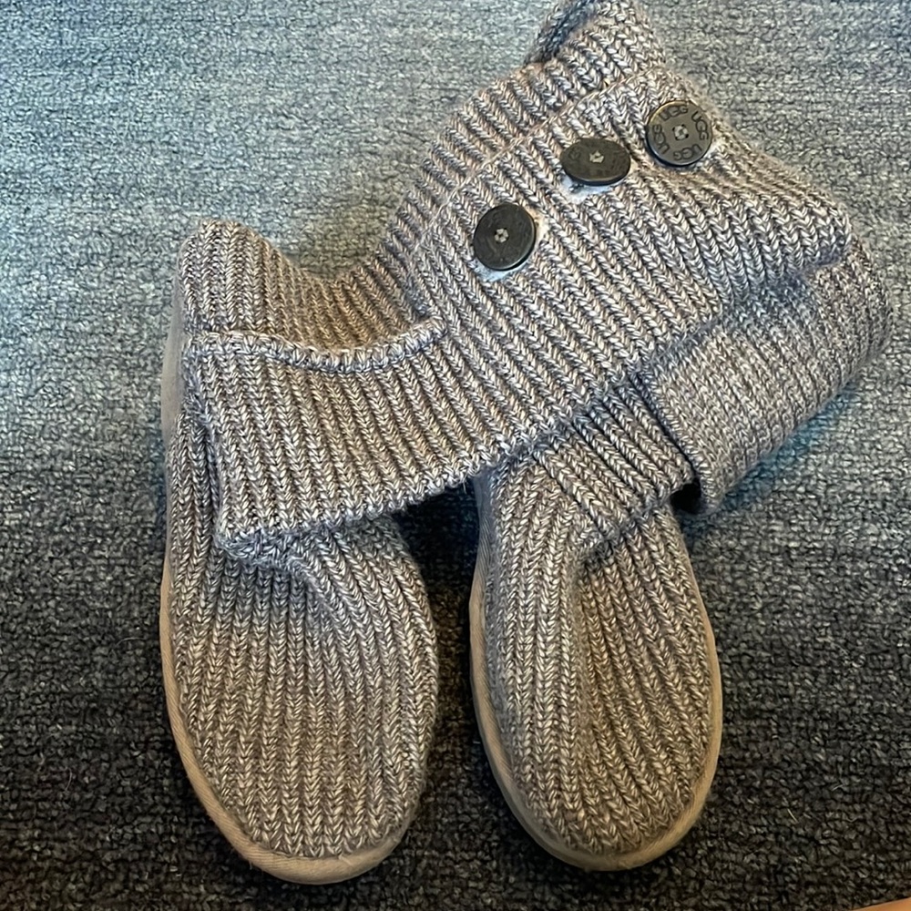 Knit Sweater Uggs W size 9